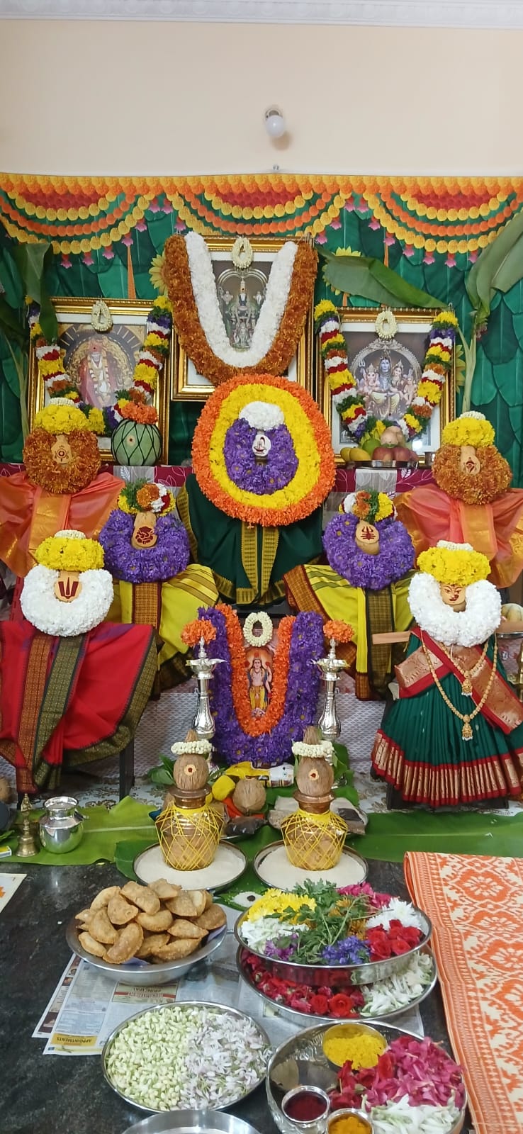 Grihapravesham by Telugu Purohit (2 Days Puja with 3 Purohits + Satyanarayan Katha)-Premium